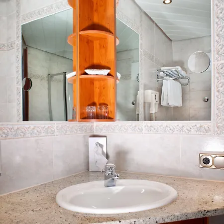 Waldhorn Φριντρισχάφεν