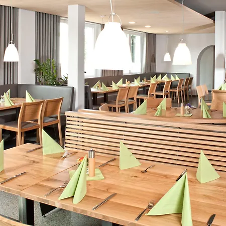 Waldhorn Otel Friedrichshafen