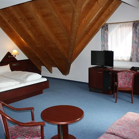 Hotel Waldhorn 3*