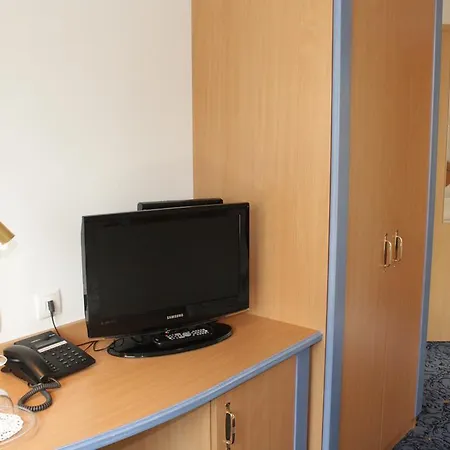 Waldhorn Otel