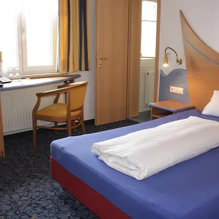 Waldhorn Hotel FDH