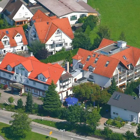 Otel Waldhorn